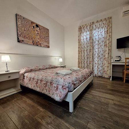 B&B La Locanda Del Sorriso Orte Ngoại thất bức ảnh
